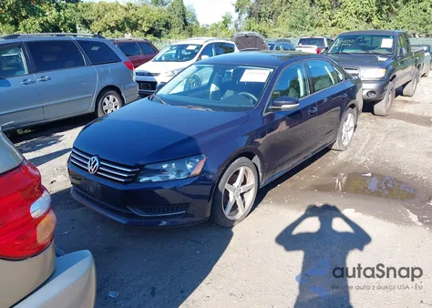 2015 Volkswagen Passat 1.8T S from USA, damaged, VIN 1VWAT7A31FC040024